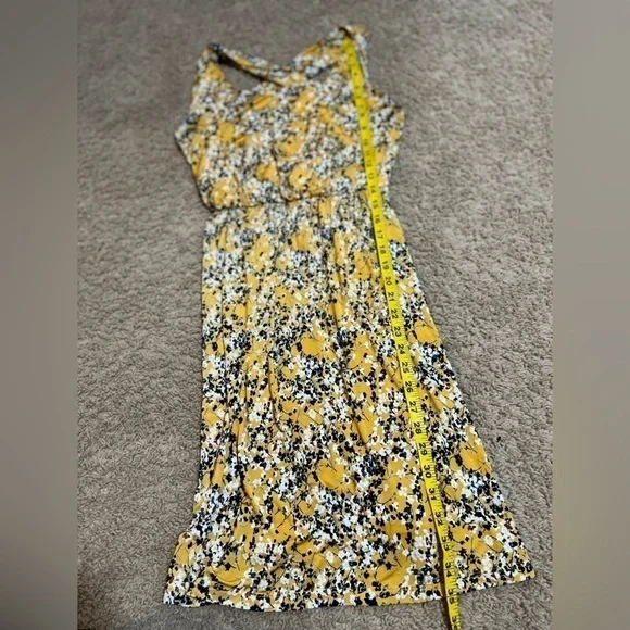 Kaileigh Tasha Knit floral Dress - Picture 8 of 9